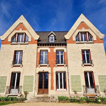 Hotel De L'Abbaye De Longpont Exterior foto